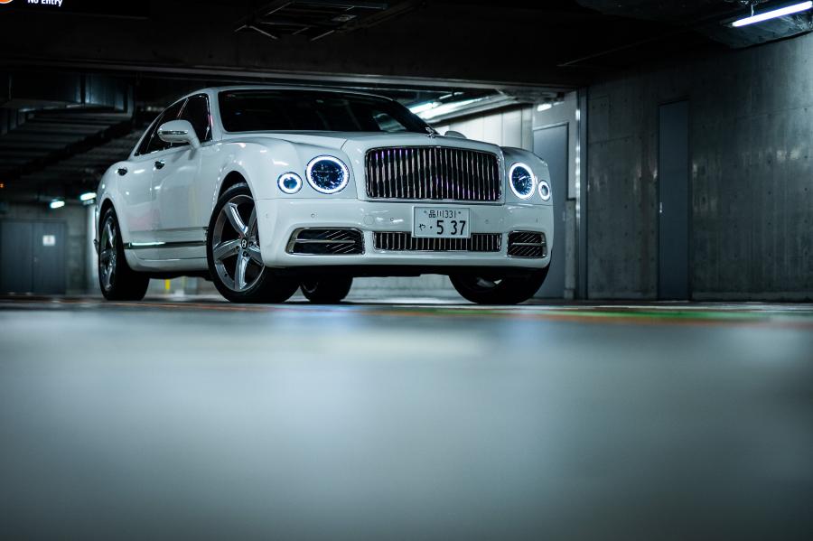  Bentley Mulsanne 2016 года  (JP) (фото 15 из 19)